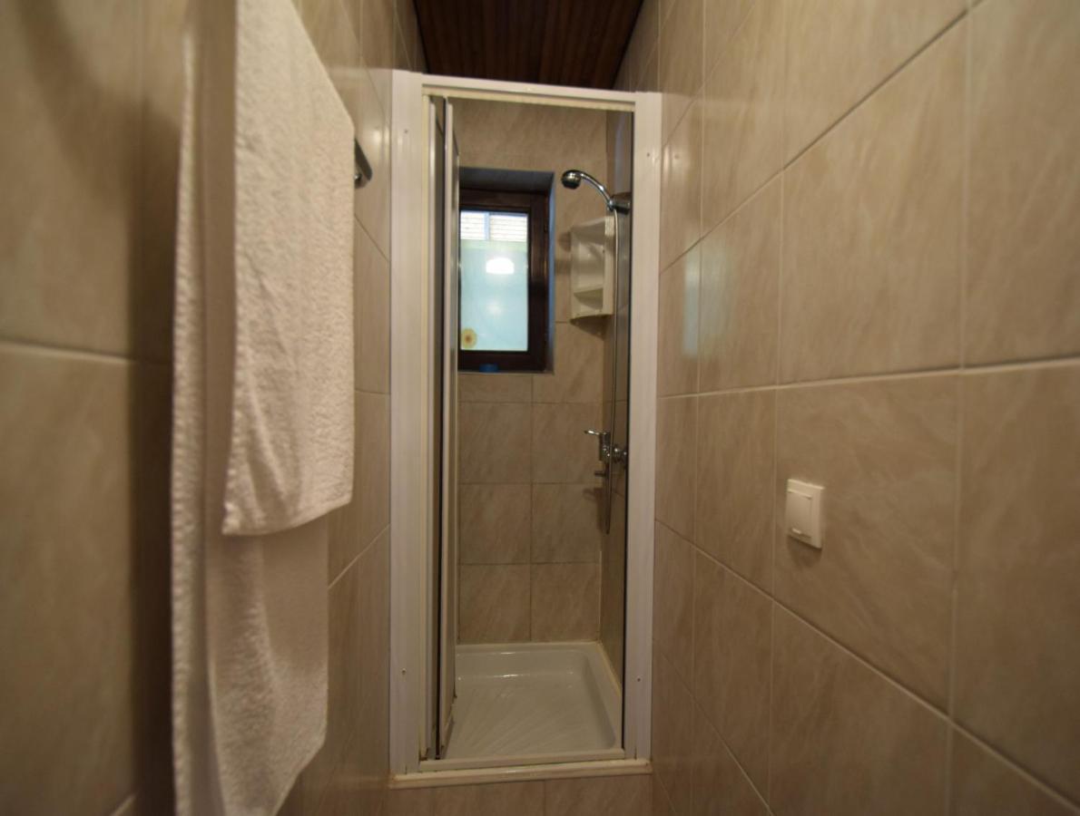 Apartments Skender Vantačići Kültér fotó