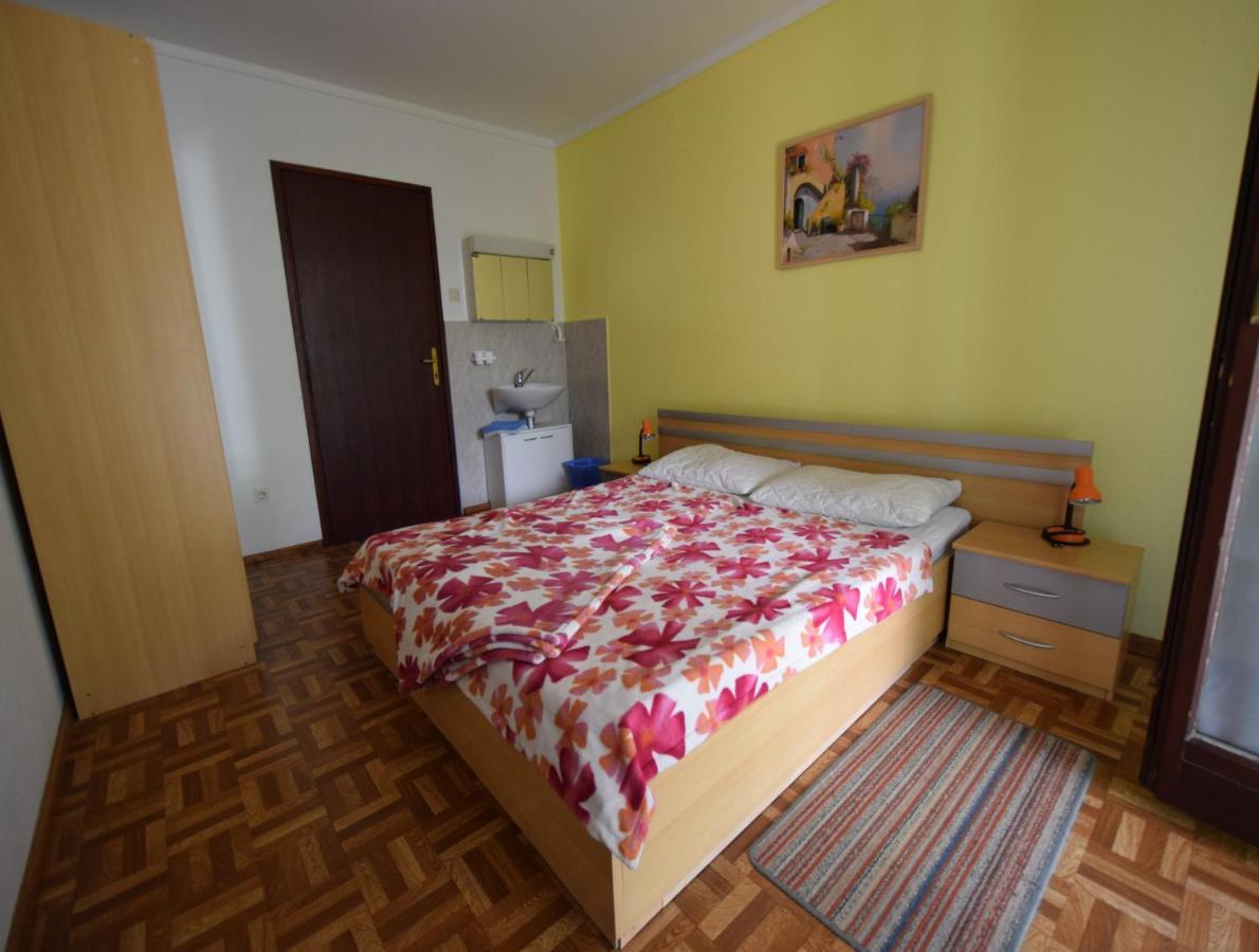 Apartments Skender Vantačići Kültér fotó