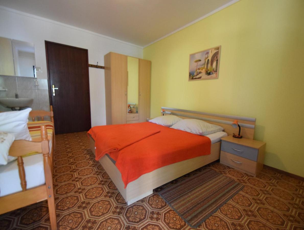 Apartments Skender Vantačići Kültér fotó
